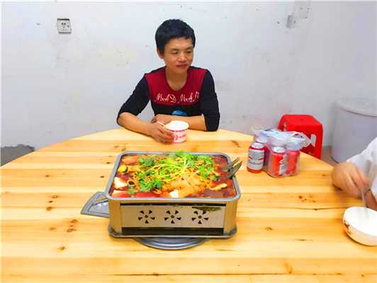 魅力小吃培訓學員特色烤魚制作經驗分享案例